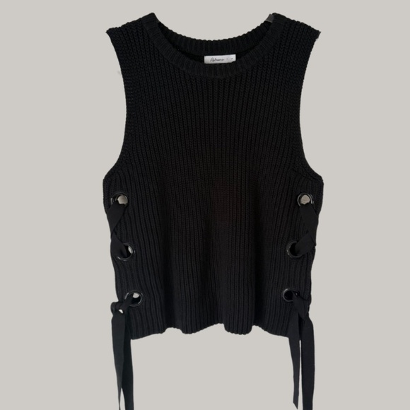 NWT! Reitmans Knit Vest | Size Small | Black with Side Tie-Ups - Picture 1 of 8